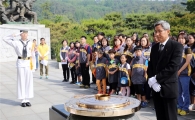 [포토] "순국선열의 숭고한 희생, 잊지 않겠습니다"