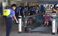 [메르스 공포] 항공사 아노미 "소독 기준 없어"(상보)