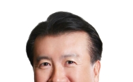 [10조行 열차에 올라타라]'신세계 명품관 본점' 면세점의 메카로 