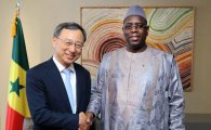 KT 황창규 회장, 세네갈 대통령과 ICT 협력 논의