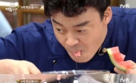 '집밥 백선생' 백종원표 수박화채…"우유+연유면 끝"