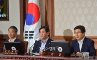 황교안 총리 "공무원·공기업 직원, 휴가 적극 사용하라"