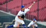 [포토]최채흥, '한일전 선발 마운드는 내게 맡겨'