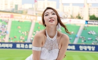 [포토] LG 치어리더, 한껏 끌어올린 볼륨감