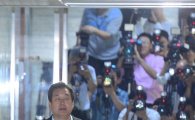 [포토]김무성 새누리당 대표, 의원총회 참석 