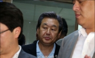 [포토]김무성 대표의 '어두운 표정'