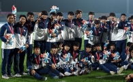 [포토]은메달 따낸 축구대표팀