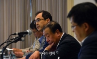 [포토]발제하는 이장원 소장 