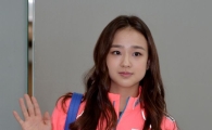 [포토]전지훈련 떠나는 손연재