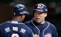 [포토]김현수, '로메로, 스리런 좋았어'