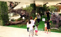 광주신세계,"상상력 자극 테마 공간 '쥬라기 파크' 오픈" 