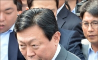 여론전 자신있나…신동빈, 부친 5분 만난 뒤 제2롯데월드로 '직행'(종합)