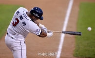 [포토]로메로, '좌전 안타로 찬스 만들었어!'