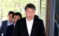 최태원 회장, 17개 계열사 사장단 소집…출소 후 첫 대면식