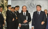 대전·세종센터 찾은 최태원 회장 "창조경제 투자 속도내라"(종합)