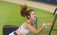 [포토] 치어리더, 짧아도 너무 짧은 치마