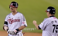 [포토]박용택, '두 타석만에 멀티히트'