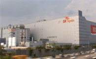 SK하이닉스, 3.2조 투자해 공장·시설 증설…낸드 수요확대 대응 (상보)