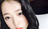 설리, 윤아가 꼽은 SM엔터 5대 미녀…'진리의 미모'