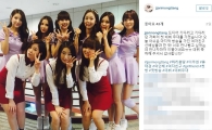 짜리몽땅 데뷔 후 여자친구와 함께 '찰칵'…"너무 뵙고 싶었다"