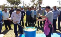 신안군 압해읍 농촌지도자회, 친환경농법 ‘앞장’