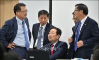 [2015국감]'한국사교과서 국정화'에 교문위 與野의원들 날선 공방(종합)