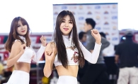 [포토] 치어리더, 엉덩이를 살랑살랑~