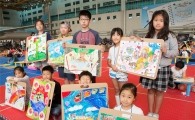 대한항공 내그비 "사랑을 나누는 어린이" 그리기 성황