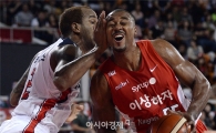 [포토]사이먼, '따귀 맞고 싶어~'