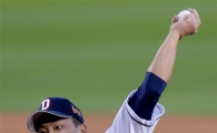 [포토]역투하는 두산 선발 이현호