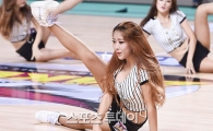 [포토] 치어리더, 과감한 퍼포먼스