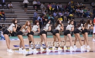 [포토] 치어리더, 시선 사로잡은 엉덩이 댄스