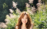 [포토] 유소영, 첫 란제리 화보…'남다른 볼륨감'