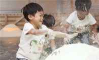 "밀가루로 나누는 즐거운 교감, 따뜻한 소통"