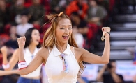 [포토] 치어리더, 시선 사로잡은 '한줌 허리' 