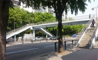 동작구 흑석2치안센터 앞 보도육교 철거