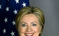 美 민주당 첫 후보 토론..힐러리·샌더스 공방  