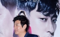 성동일, 모친상 비보에 '응팔 포상휴가' 푸켓서 급히 귀국