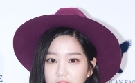 이유비 측, '휴대폰 협박남'에 "선처 없다"