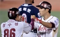 [포토]고종욱, '추가 1타점 적시타!'