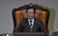 [포토]본회의장에서 발언하는 이종걸 원내대표