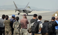 [포토]아덱스에서 인기몰이 하는 F-22