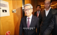 [포토]"롯데호텔에서 신동주 측 인사는 나가라"