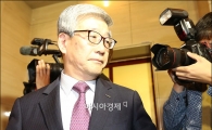 [포토]굳게 입다문 송용덕 롯데호텔 대표