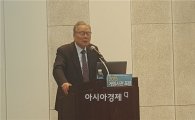 'GG', '양민학살', '렉'을 설명해주는 게임사전 나온다