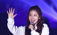 [포토] 레드벨벳 예리, 삼촌팬 사로잡은 '심쿵 미소'