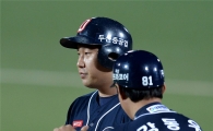[포토]양의지, '1타점 적시타 치고도 무덤덤'