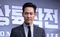 '인천상륙작전' 이정재 "리암 니슨, 훌륭한 배우가 한국에 진출"