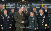 한미 합참, 군사위원회 회의… "한미동맹 미래에 대해 폭넓은 의견 교환"