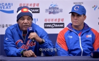 [포토]각오 말하는 빅토르 메사 감독